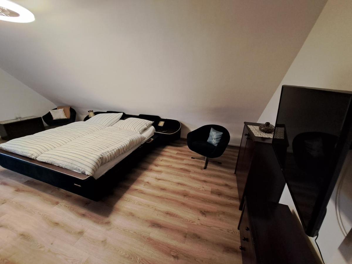 Muttis Apartment Mönchengladbach Zewnętrze zdjęcie