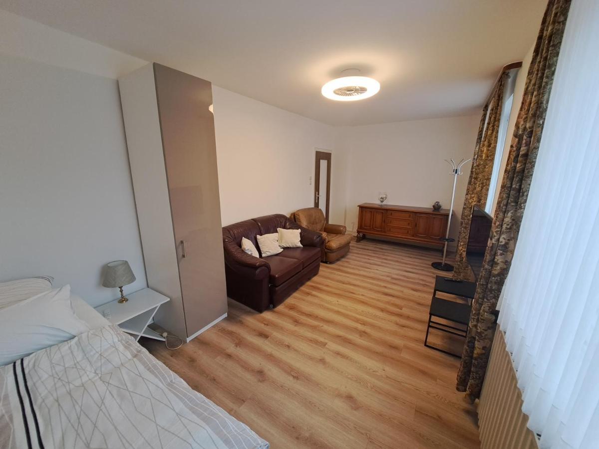 Muttis Apartment Mönchengladbach Zewnętrze zdjęcie